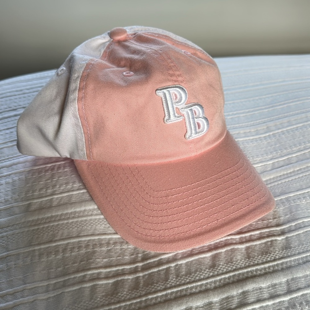 White and Pink Women’s Pebble Beach Hat NWT
